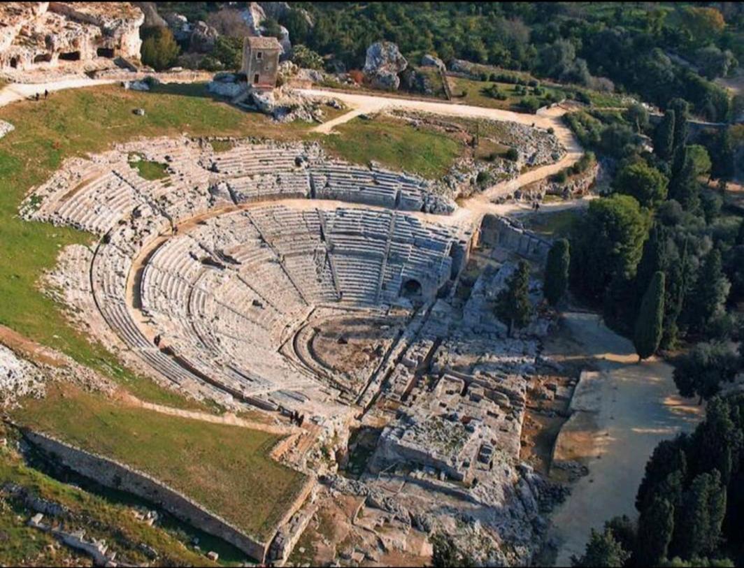 Appartamento Al Posto Giusto سيراكوزا المظهر الخارجي الصورة